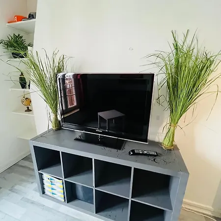 Apartament Studio Ko Lind